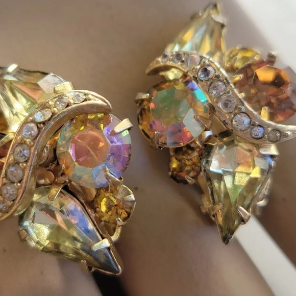 Kramer Austrian Crystal Earrings - Picture 2 of 5